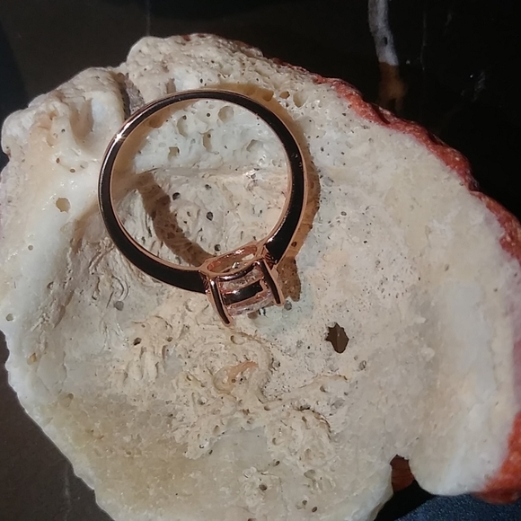 Solitaire Diamond Engagement / Wedding Ring 2ct - Picture 7 of 8